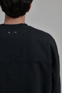 BLACK CREW NECK SWEATER