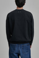 BLACK CREW NECK SWEATER