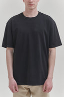 BLACK T-SHIRT