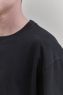 BLACK T-SHIRT